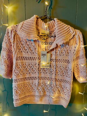Manga corta de hojaldre Scalloped Knit Top Light Pink