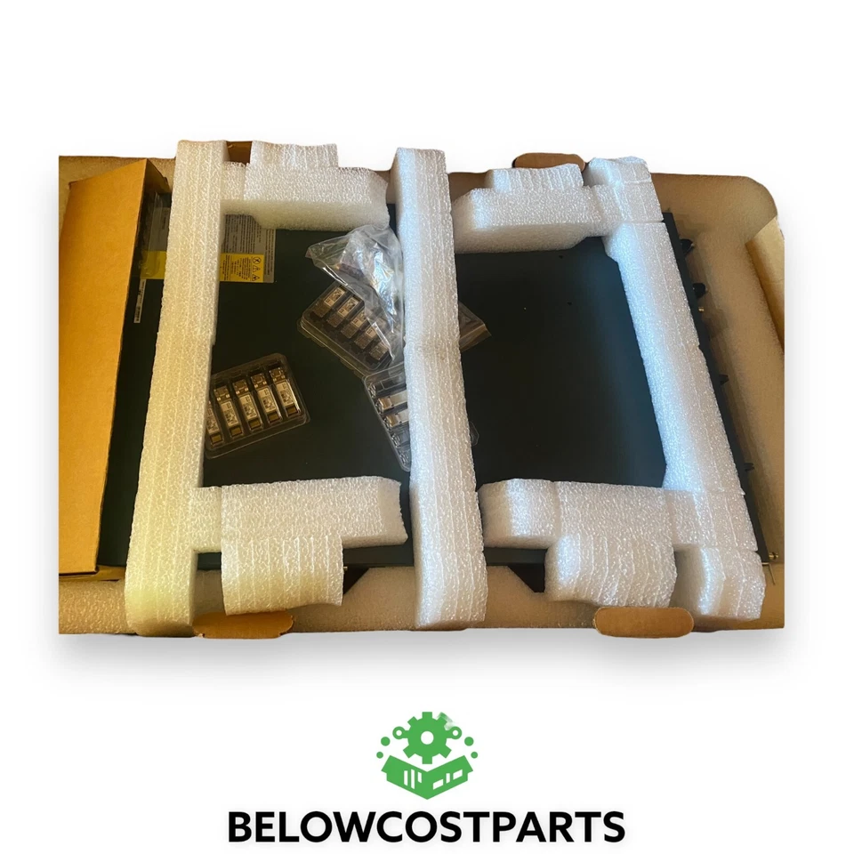 Cisco UCS-FI-6248UP Black Rack Mountable Network Device Interconnect Switch Fans - Image 2 of 3