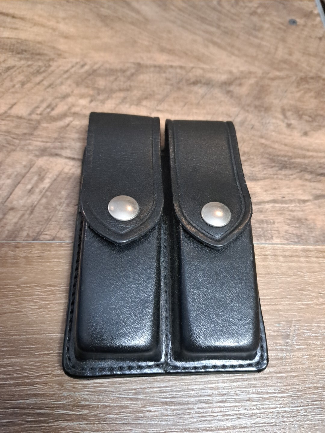 Vtg Viking Double Magazine Pouch For Beretta 92, Hi Power 9mm-image