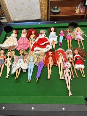 Restposten Mädchen Puppen Barbie Gören großer Restposten verkauft wie abgebildet verkauft als ein Posten