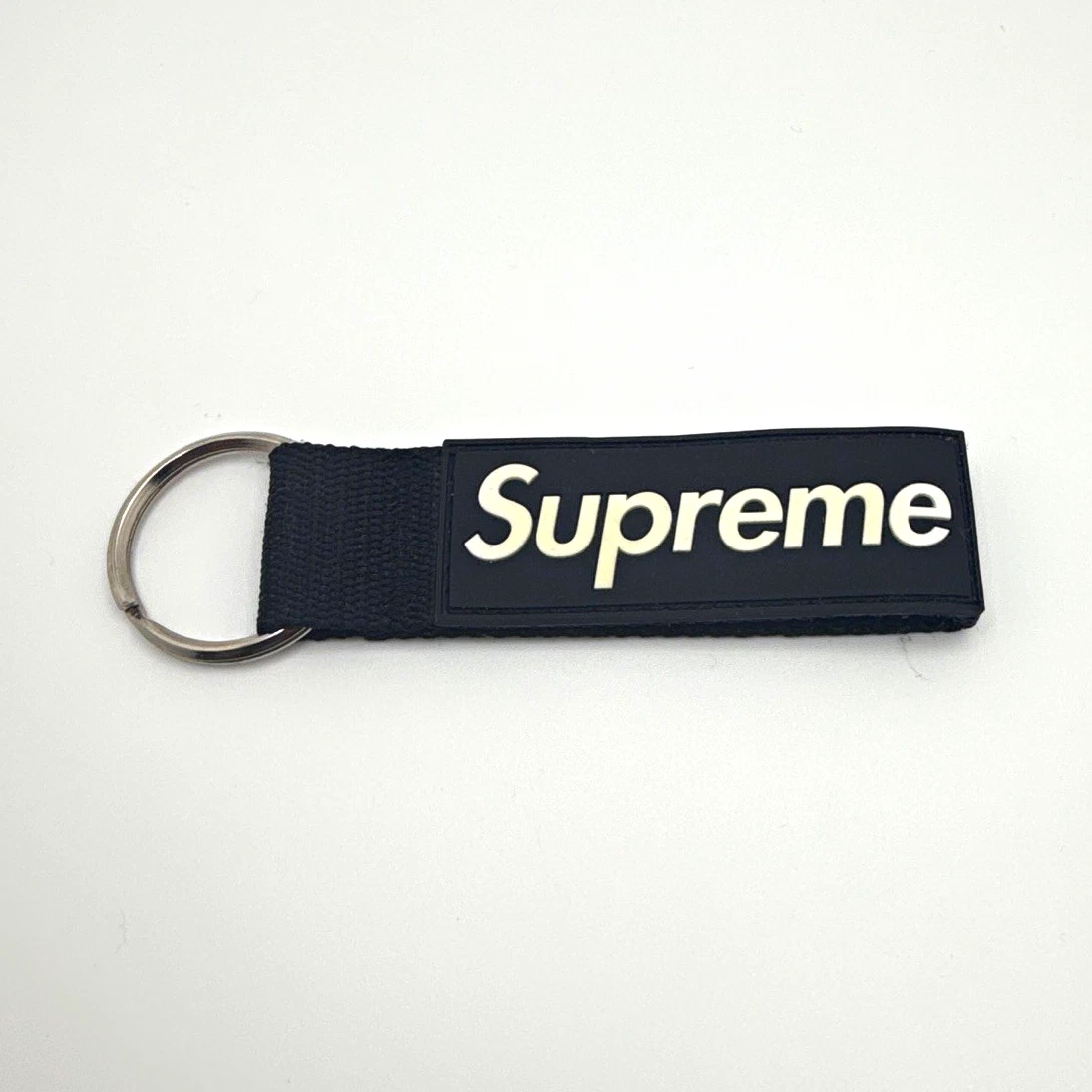 25+ Supreme Metal Key Chains, Rings & Cases for Men for sale