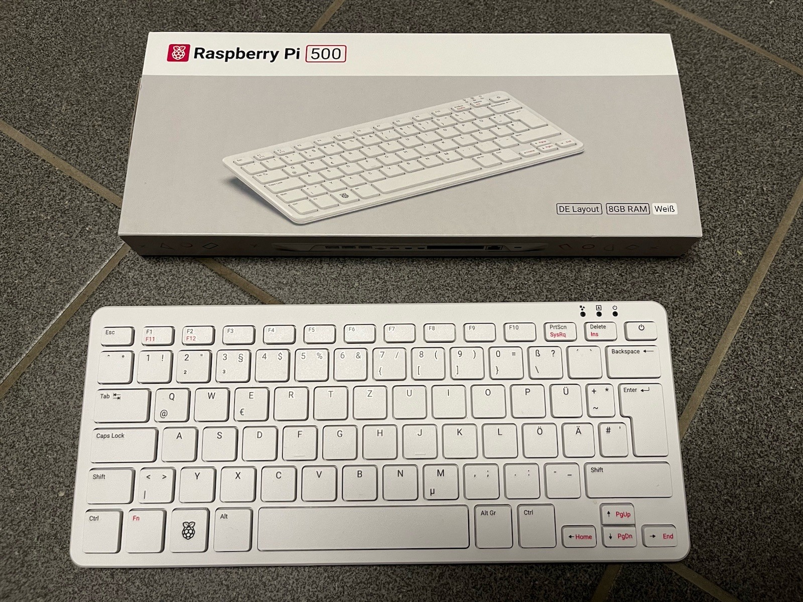 Raspberrypi500,8GB,Weiß,DEdeutschesTastaturlayout