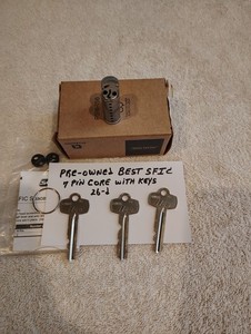 Pre-owned Best SFIC Cores 26d 7 Pin G keyway W/ 1 control key & 2 change keys.