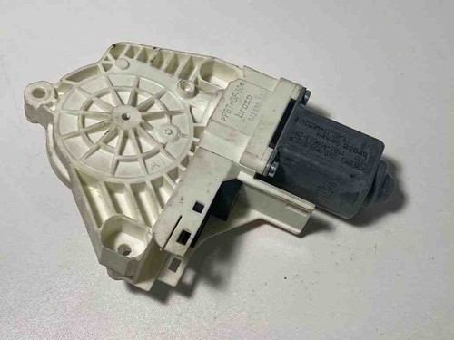 VW TOUAREG 7LA, 7L6, 7L7 Fensterhebermotor hinten links 8K0959812A 30672117