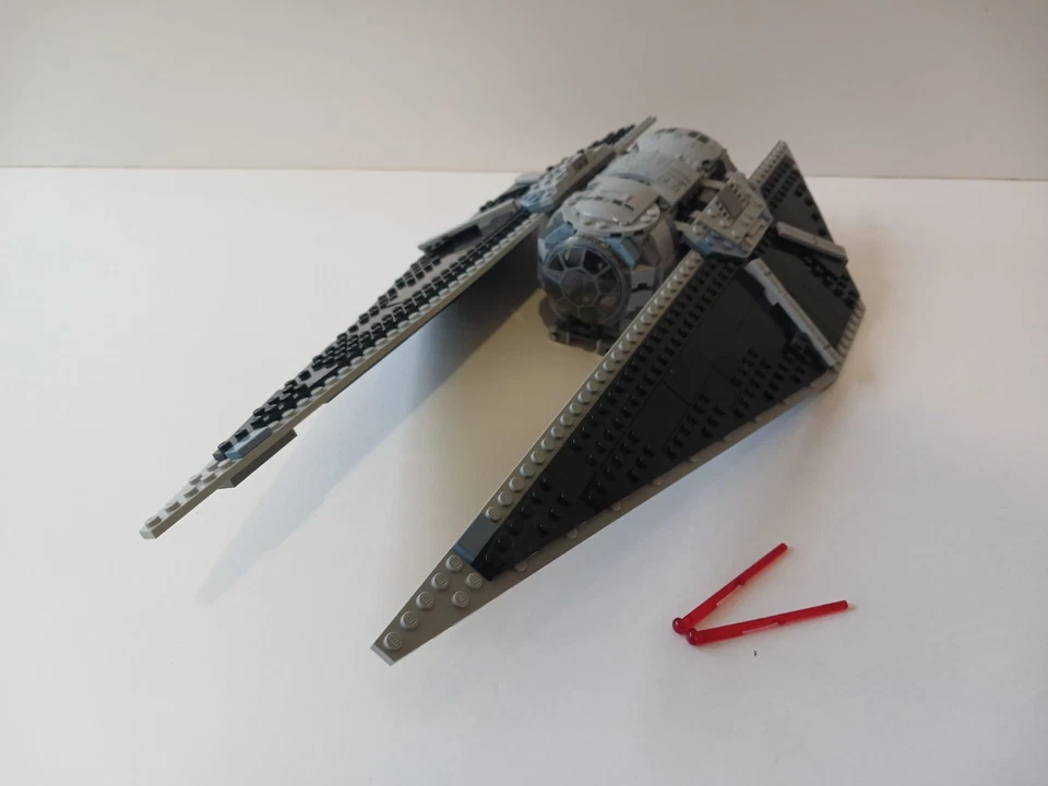 LEGO Star Wars 75154 TIE Striker, photo 1 sur 5