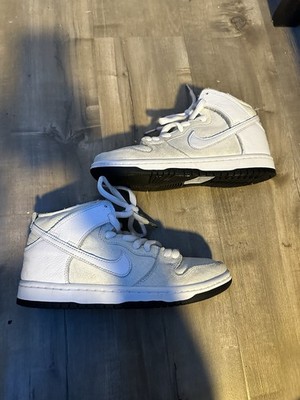Nike SB Dunk Low AntiHero Wolf Grey White/Black HM5837-100