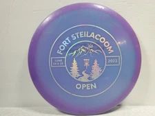 Dynamic Discs EMAC Truth Fuzion 180 grams disc golf Purple Fort Steilacoom