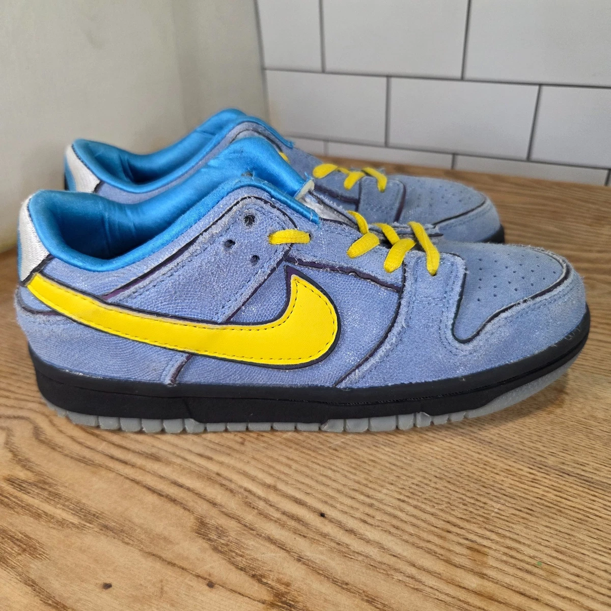 Preços baixos em Nike The Powerpuff Girls x Dunk Pro SB QS Low