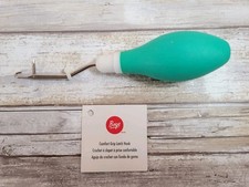 Boye Comfort Grip Latch Hook Large Rubber Ergonomic Handle Green Turquoise New