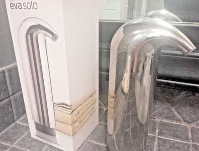 EVA SOLO 567891 POLISHED STAINLESS STEEL SOAP DISPENSER  Perfect