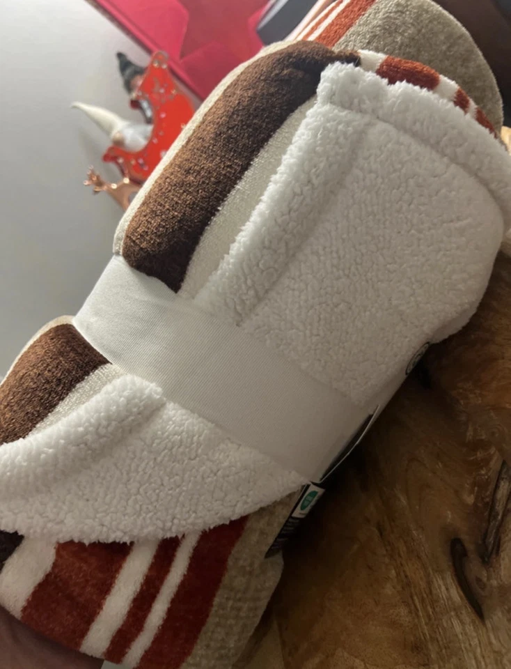 Printed Velvet Plush & Faux Shearling Soft Throw Blanket,, Brown Stripe 50x60 - Image 3 of 4