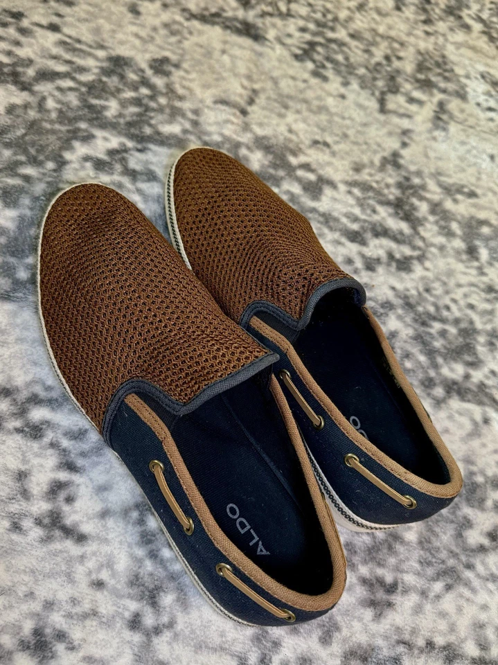 Mocasines informales sin cordones Aldo para hombre - malla marrón y lona azul marino - talla (9,5) Foto 2 de 3