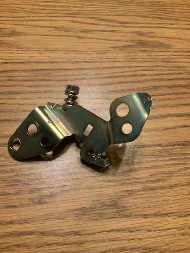 2 Bl. Rochester Throttle Bracket E.c. - Picture 2 of 2