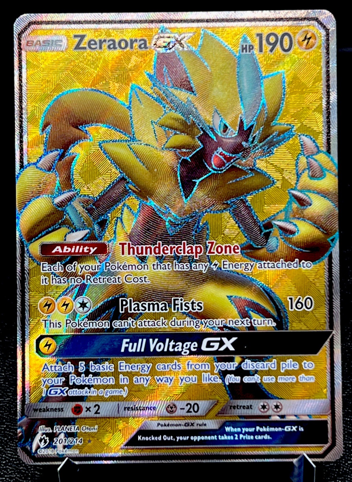 Zeraora GX 201/214 NM Full Art Ultra Rare Sun & Moon Lost Thunder Pokémon Card!