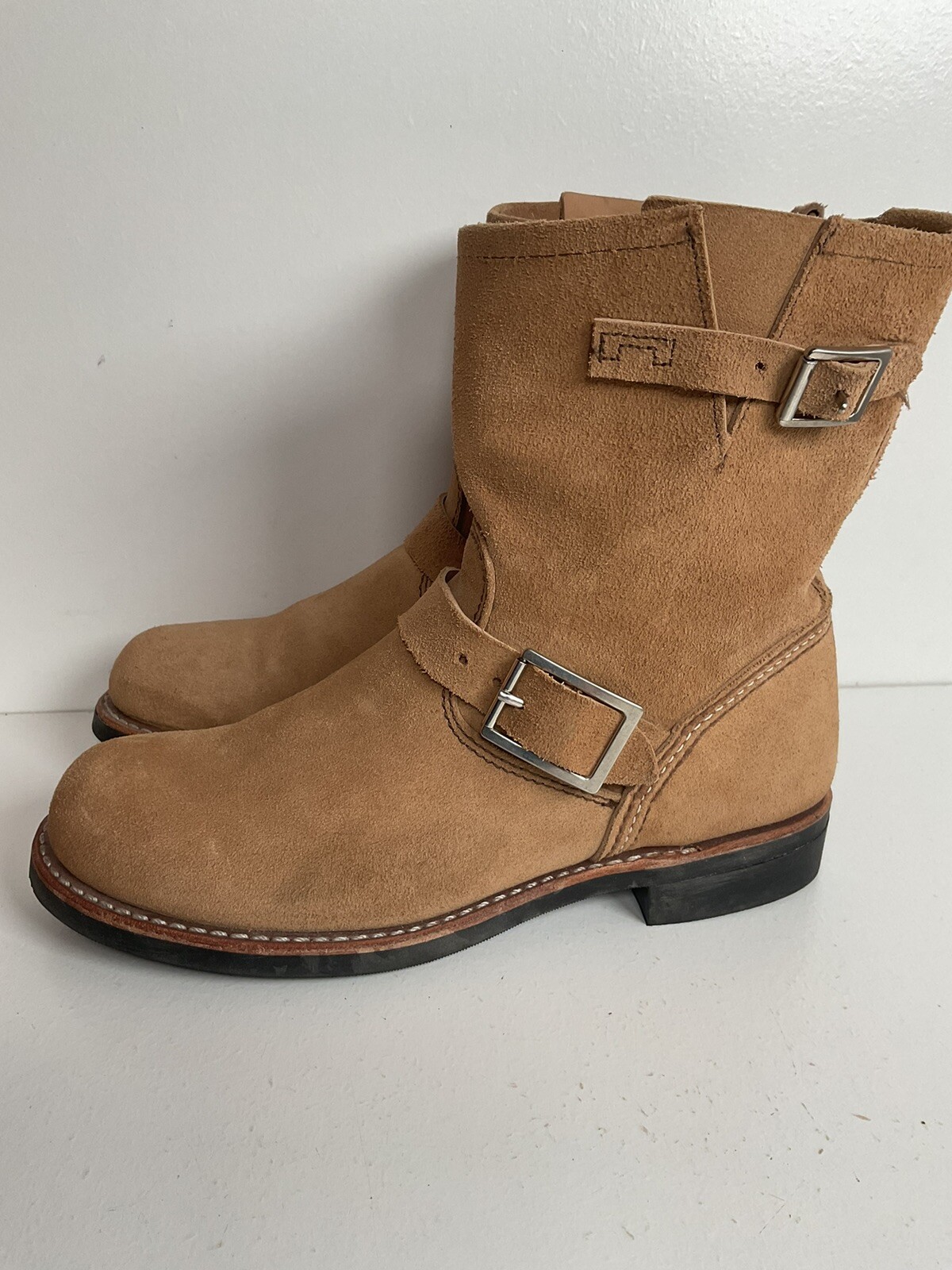 Red Wing Women