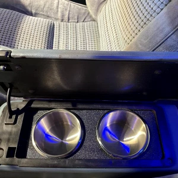 Portabebidas Pontiac Firebird 1970-1981 Chevrolet Camaro 1970-1981 segunda generación Foto 3 de 4