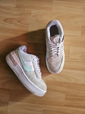 Nike Air Force 1 Shadow in Pastell/Mint-Pink