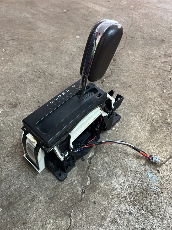 11 12 2013 14 FORD F150 FX4 OEM PART BL3Z7210CA AUTO TRANSMISSION FLOOR SHIFTER - Image 3 of 3