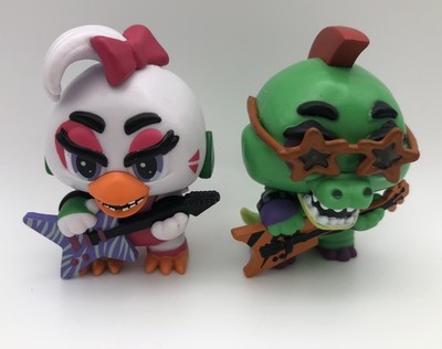Funko Mystery Minis Five Nights Freddys Lot of 2 Security Breach Glamrock Chica