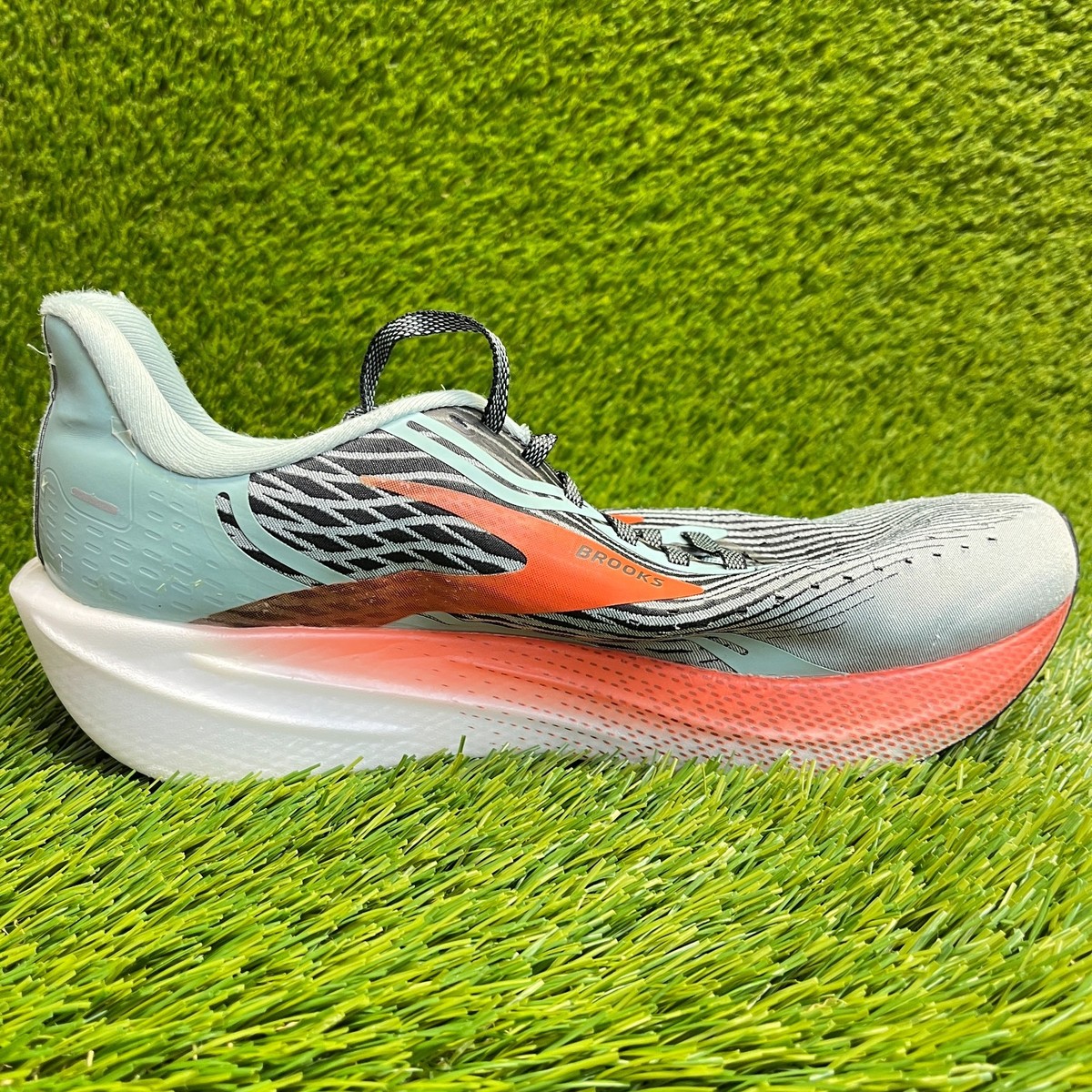 Brooks Hyperion Max Womens Size 11 Green Orange Athletic Running