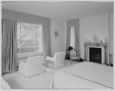 Photo:Mrs. Burnham Lamb, residence in Oyster Bay. Bedroom from door