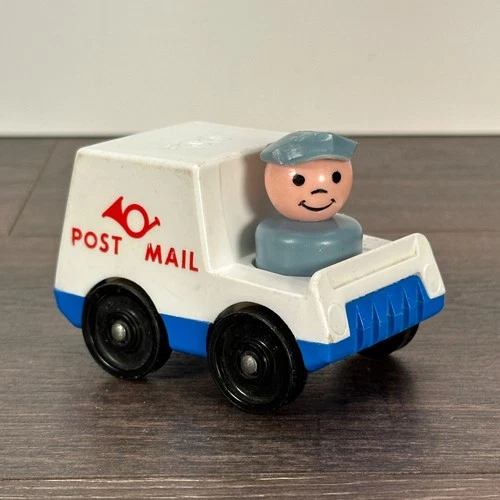 Vintage Fisher Price Little People Play Family Mail Truck 127 Short Gray Mailman