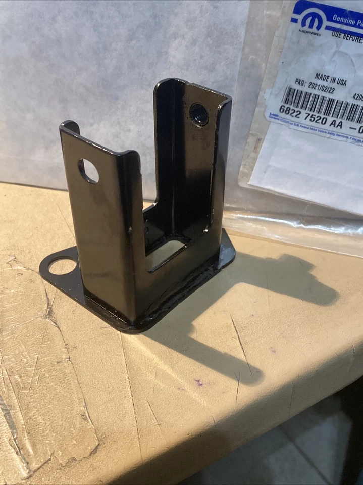 Soporte de cierre de radiador para Jeep Cherokee 2014-2018, derecho 68227520AA Foto 3 de 4