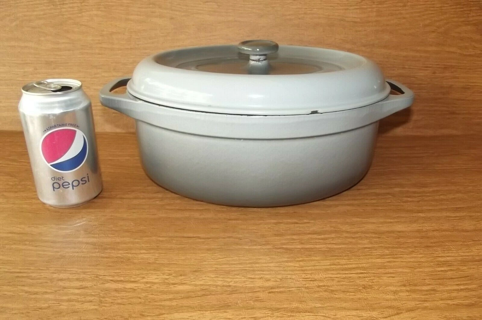Fontignac France Cast Iron Oval Dutch Oven # 29 - 5 qt lite used GC Free Ship