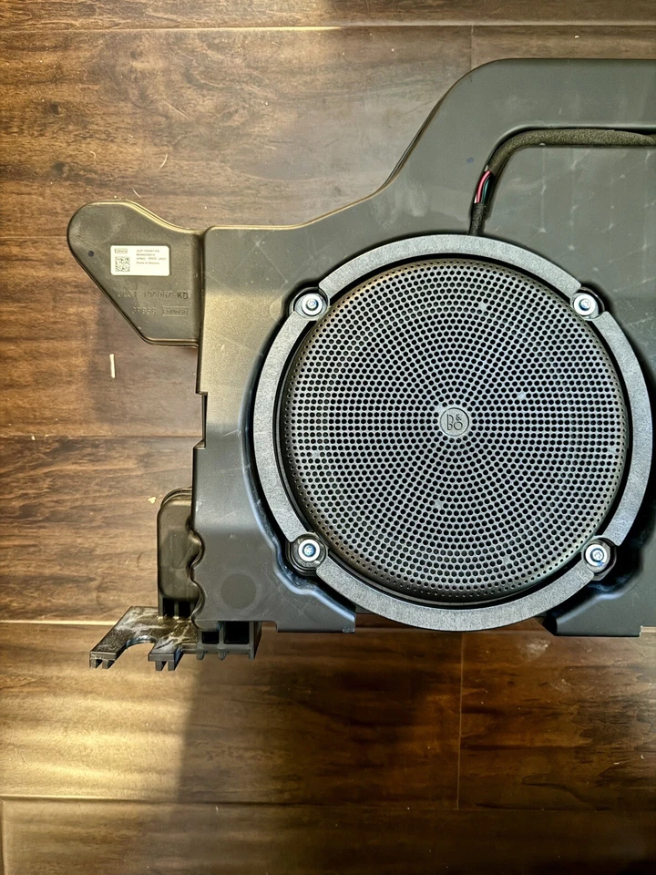 Ford F250 F350 Bang & Olufson 2019-2022 subwoofer JL3T-19A067-KD # 9925 Foto 2 de 4