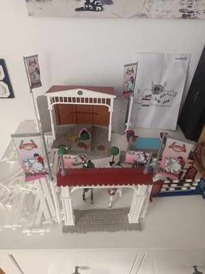 Schleich 42338 Reitturnier mit Pferde Spielfiguren