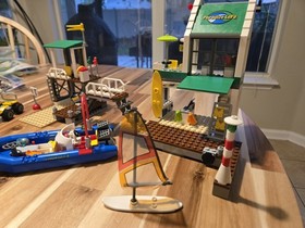 LEGO CITY: Marina (4644) Complete Set w/ Instruction Manuals