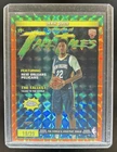 2025 Topps Chrome Derik Queen Refractors Orange Geometric (RAW)