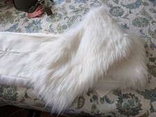 White Fur Shawl New with Tags Bridal Night Out Beautiful Fashion Accessory