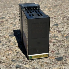 Eurotherm Model 94 Programmable Temperature Controller, 100-240 VAC 2 Amps USED