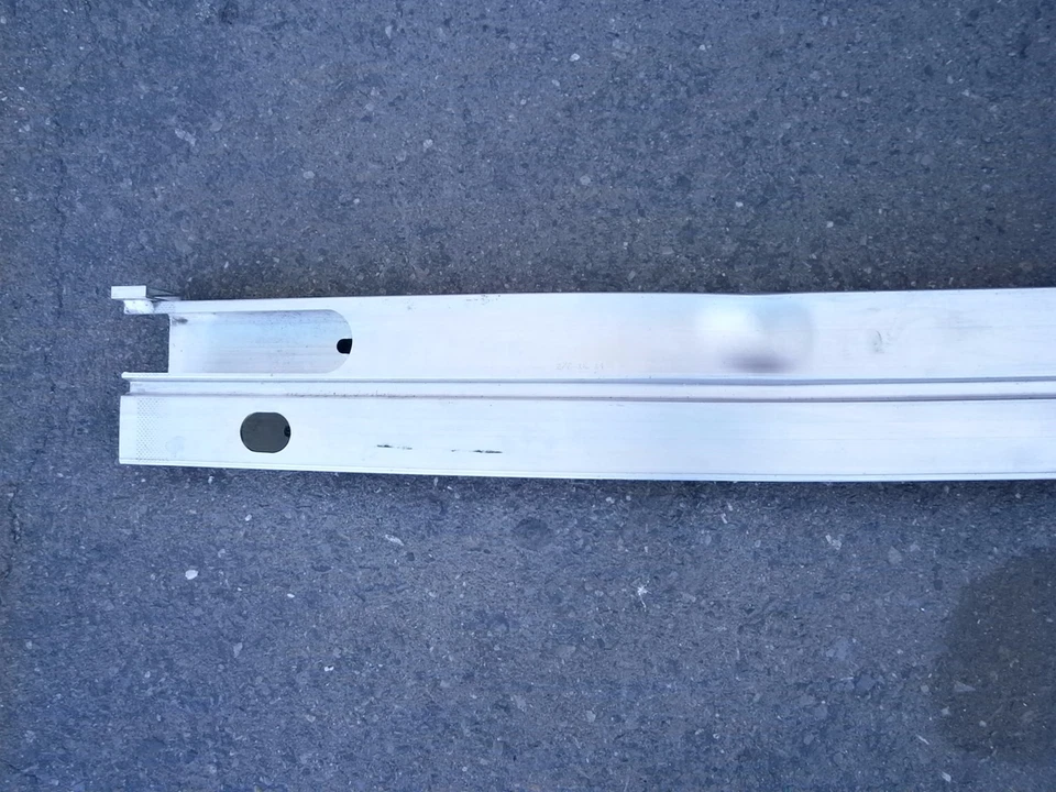 dp60983 Nissan Leaf 2011 2012 rear bumper reinforcement impact bar OEM - Изображение 3 из 4