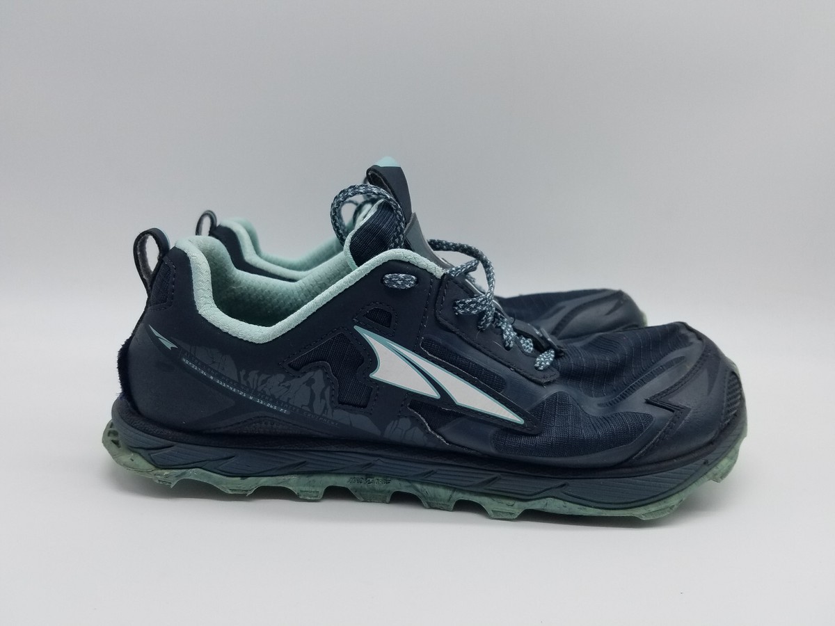 Altra Lone Peak Zero Drop Foot Shape Gaiter Trap Running shoes Blue M 9.5/W 11 Altra Lone Peak 9 Review | GearJunkie main image 3