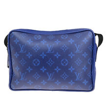 Louis Vuitton Zip Messenger Bags for Women for sale | eBay Louis Vuitton Zip Messenger Bags for Women for sale | eBay