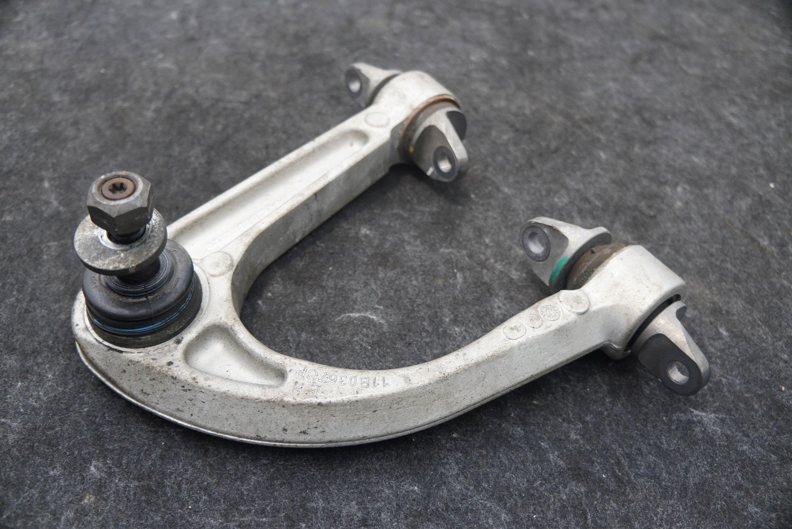 Front Suspension Left Upper Control Arm 13B1170CP OEM McLaren 570S 2018