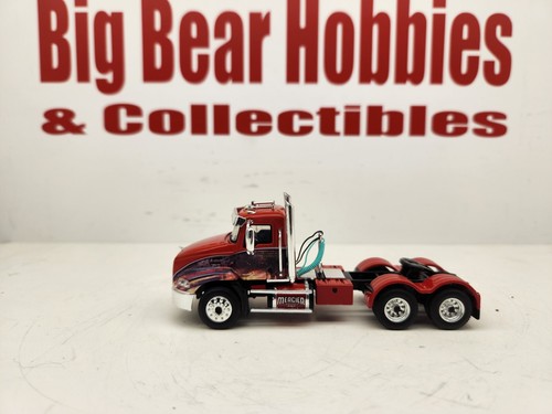 1/64 DCP/First Gear Mercier Transport Mack Pinnacle Day Cab Tractor - Picture 5 of 10