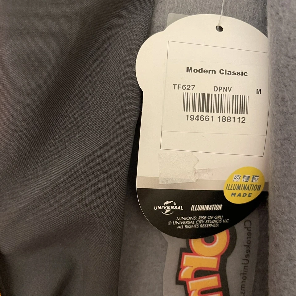 New With Tags Tooniforms Scrubs Shirt Medium Minions Despicable Me - Image 4 of 4