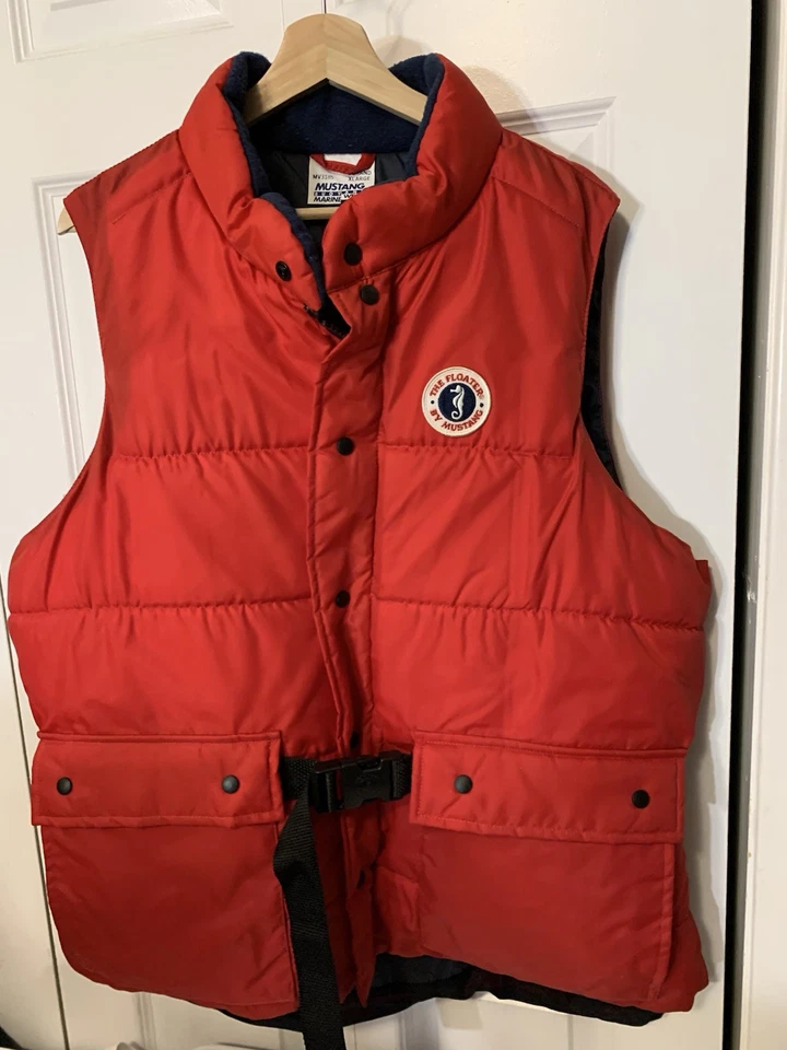 Vtg Mustang Marine Wear Floater Vest Size XL Red Zip Snap Adjustable Buoyant - Image 3 of 4