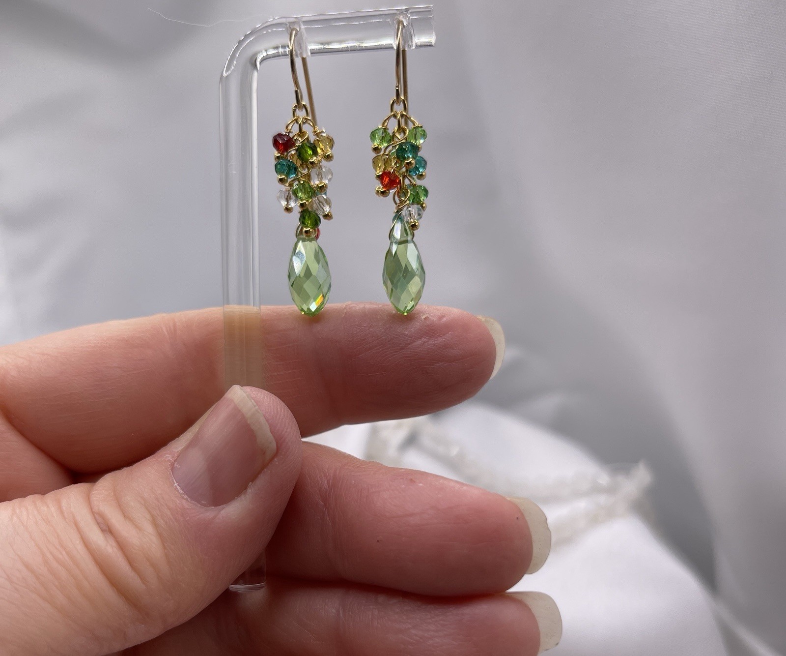 Pendientes Briolette Multicolor Cristal Peridoto - Lleno de Oro 14K