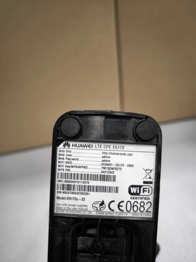 Huawei LTE Cpe E5172 Router - Gebraucht, Funktionell, Minor Kleidung - Bild 2 von 4