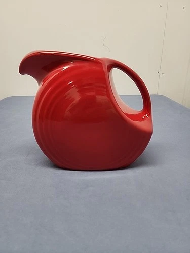 Fiestaware Large Disk Pitcher Scarlet Red 67 Oz, Made In The USA New