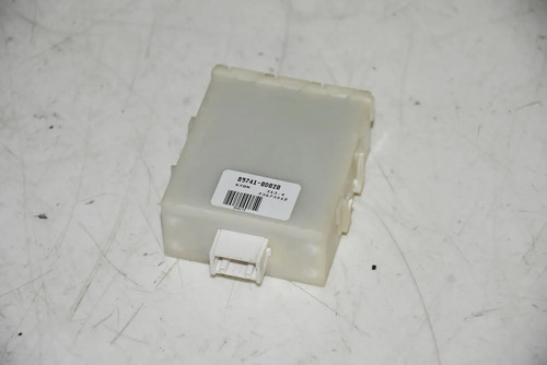 Toyota Yaris P1 Steuergerät Relais 89741-0D020