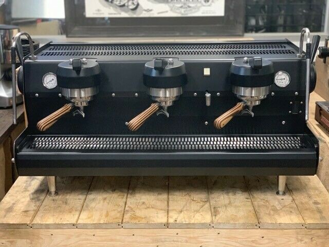 SYNESSO CYNCRA 3 GROUP CUSTOM BLACK TIMBER HANDLES ESPRESSO COFFEE
