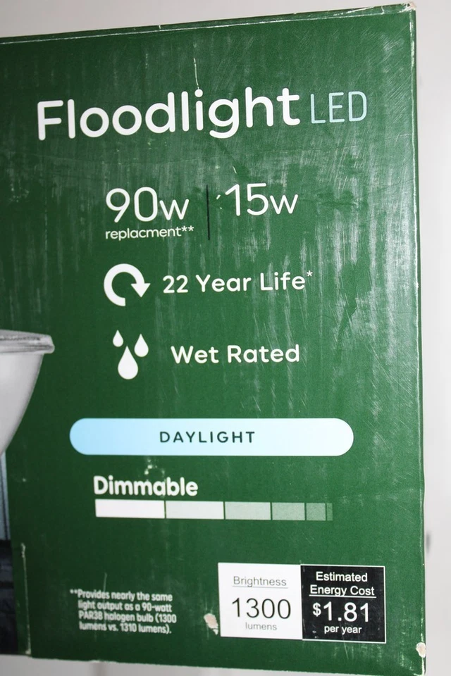 GE Outdoor Style 90w Replacement 15w LED Flood Bulbs PAR38 Med Base 4-Pack - Image 2 of 4