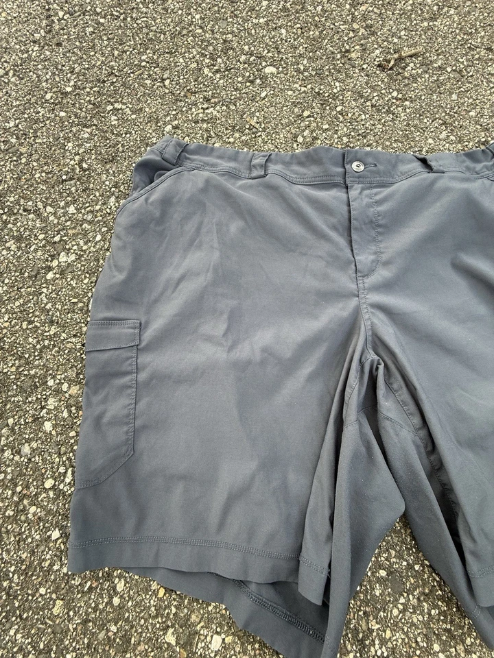 Duluth Trading Co Women’s Dry on the Fly Cargo Shorts Gray 24W Ink Measurements - Image 2 of 4