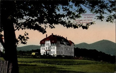 Ak Friedrichsbrunn Thale im Harz,  Kurhaus, Blick zum Brocken, Ostharz - 4998590