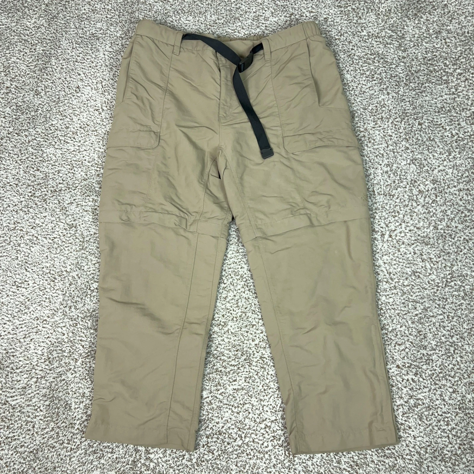 The North Face Pants Mens XL Short Khaki Nylon Hiking Elastic Waist Belted Gorp